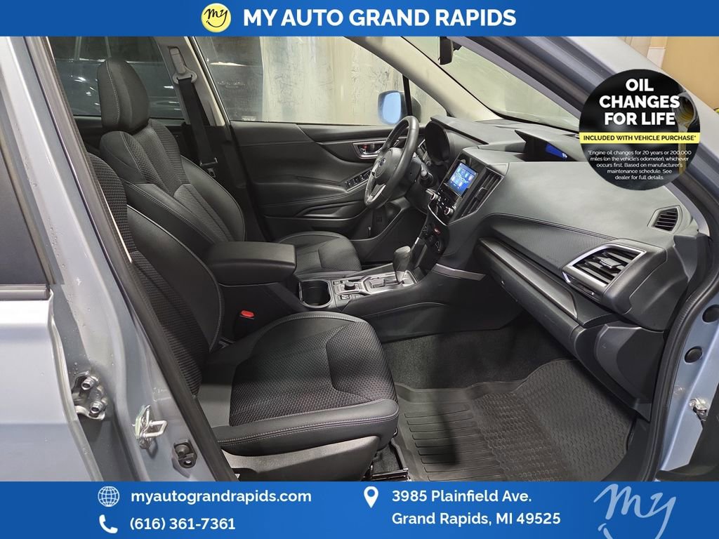 Used 2023 Subaru Forester Premium image 24