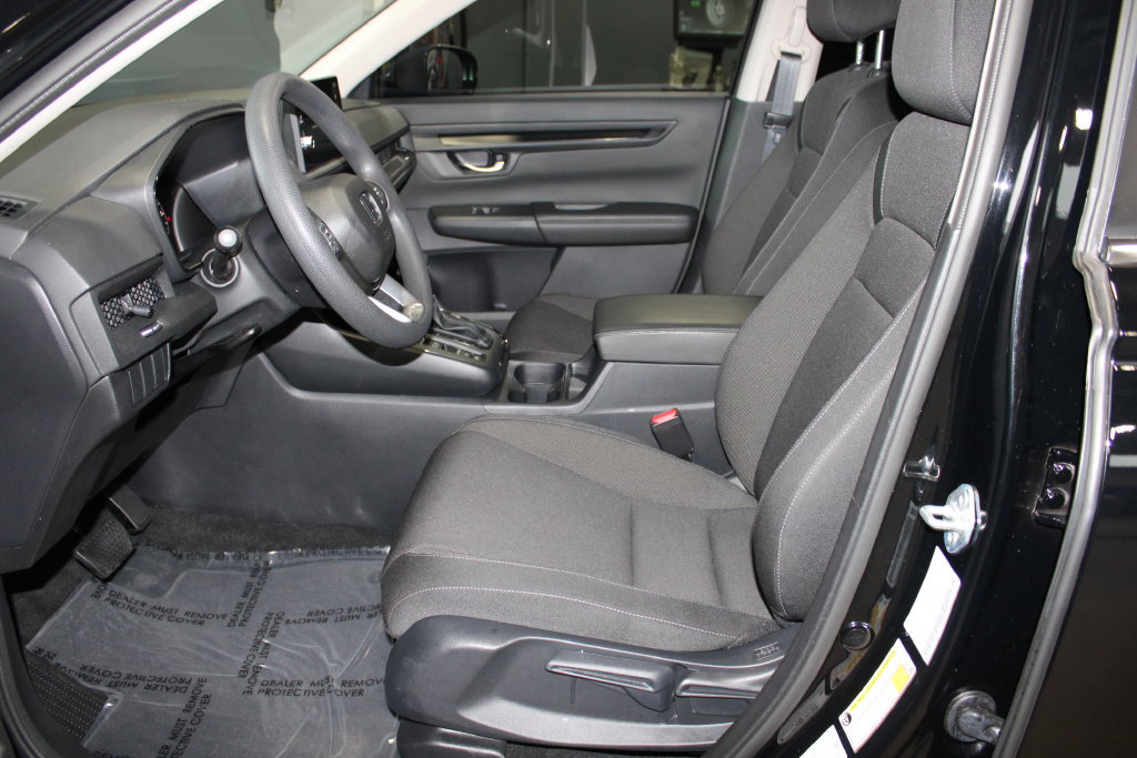 Used 2026 Honda CR-V LX image 7