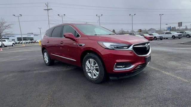 Used 2018 Buick Enclave Premium w/ Trailering Package AWD/4WD image 2