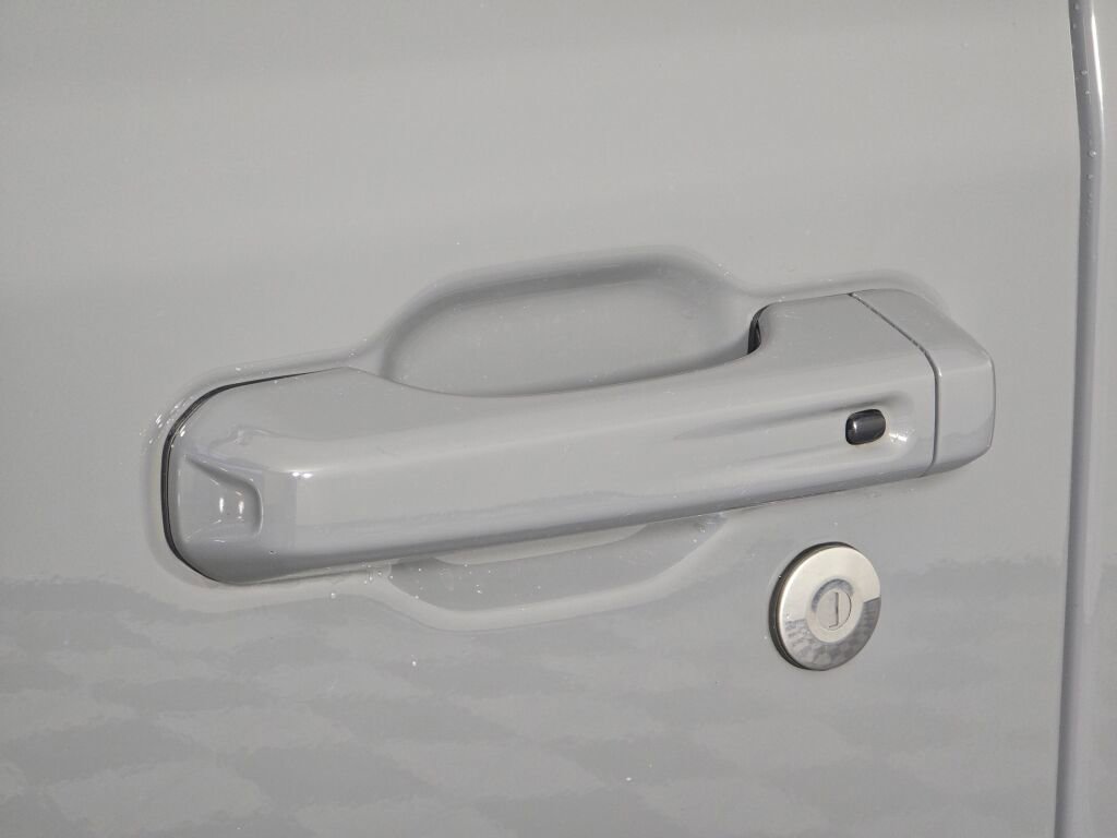 Used 2022 Jeep Gladiator Overland image 14