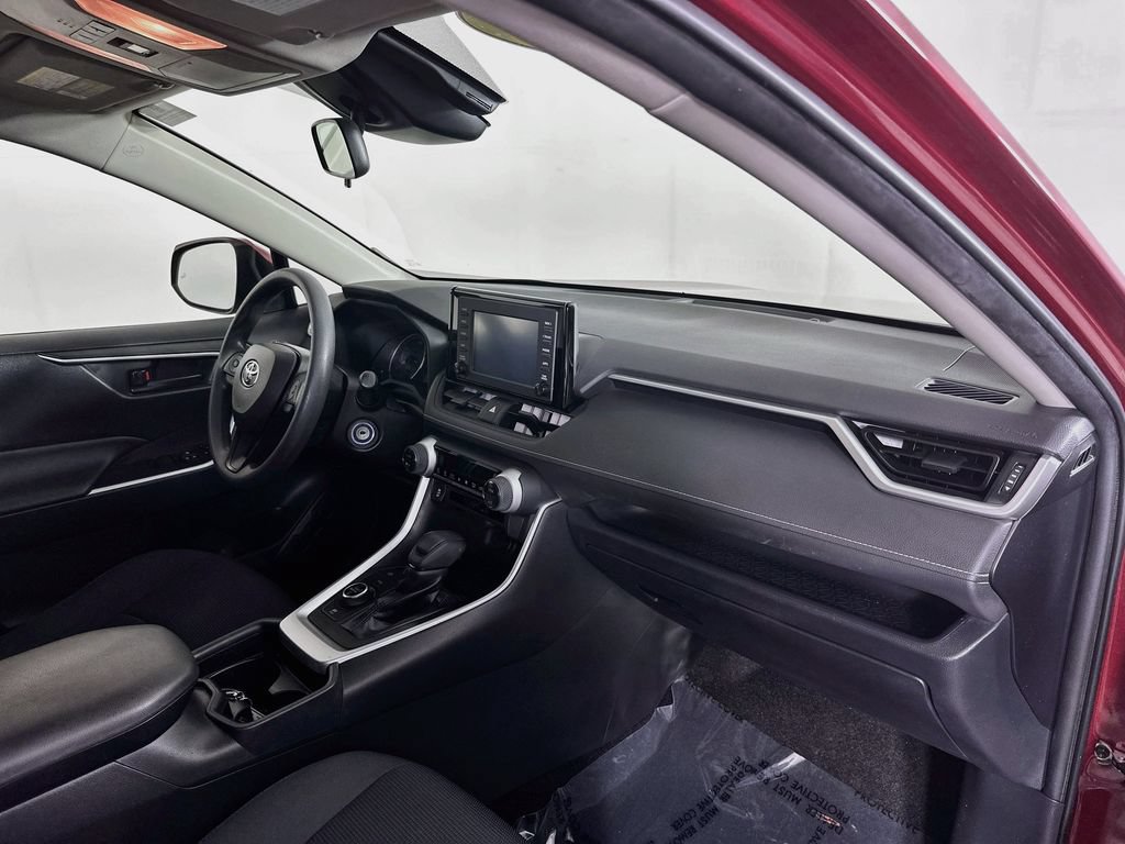 Used 2019 Toyota RAV4 LE w/ All Weather Liner Package AWD/4WD image 34
