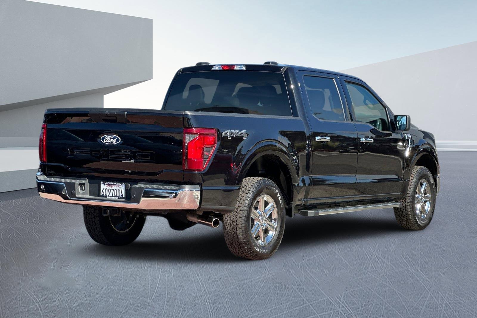 Used 2025 Ford F150 XLT w/ Equipment Group 301A Standard image 4