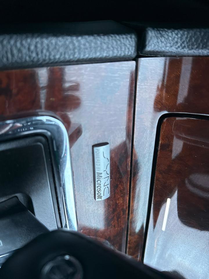 Used 2015 Lincoln Navigator 4WD 4dr image 22