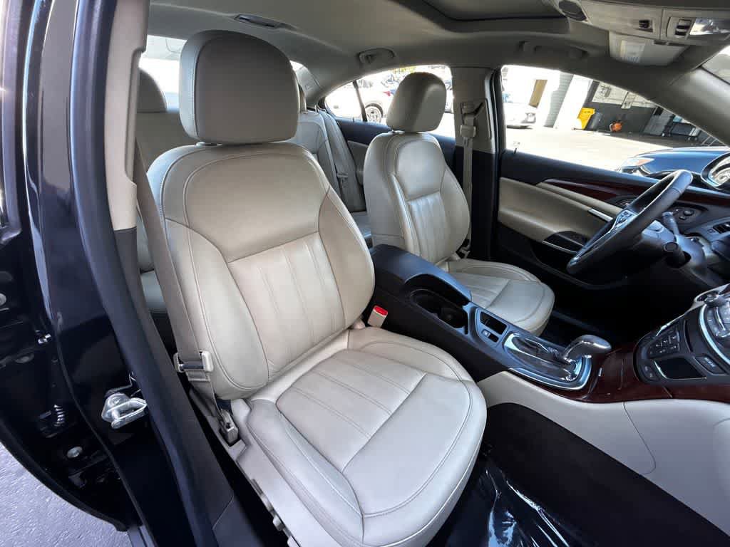 Used 2014 Buick Regal Premium image 15
