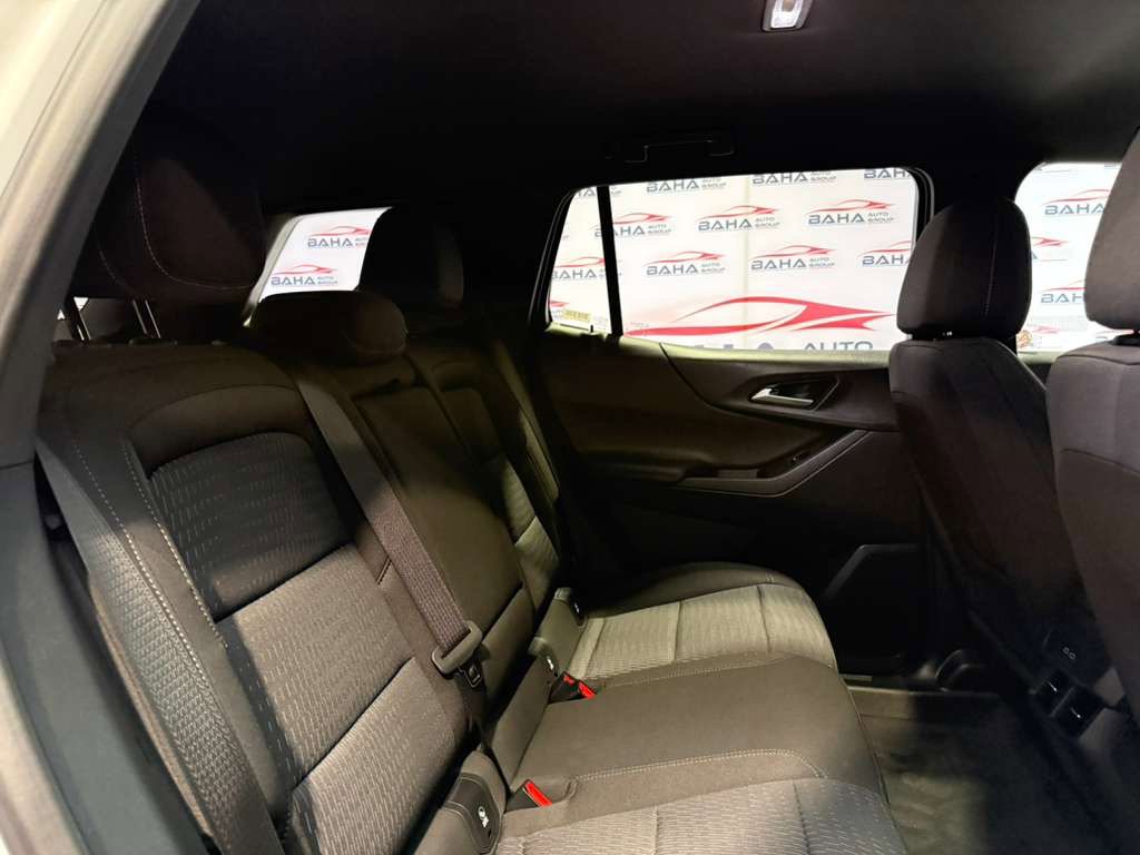 Used 2026 Chevrolet Equinox LT image 39