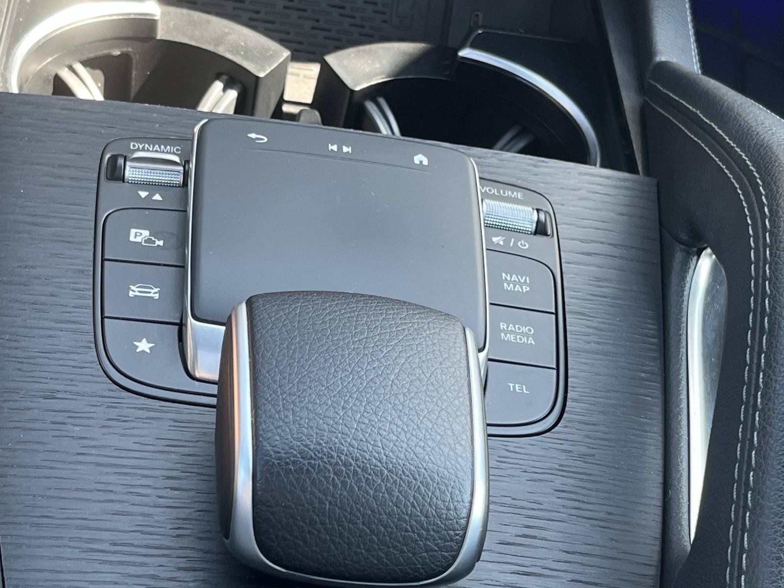 Certified 2024 Mercedes-Benz GLE 450 4MATIC image 39