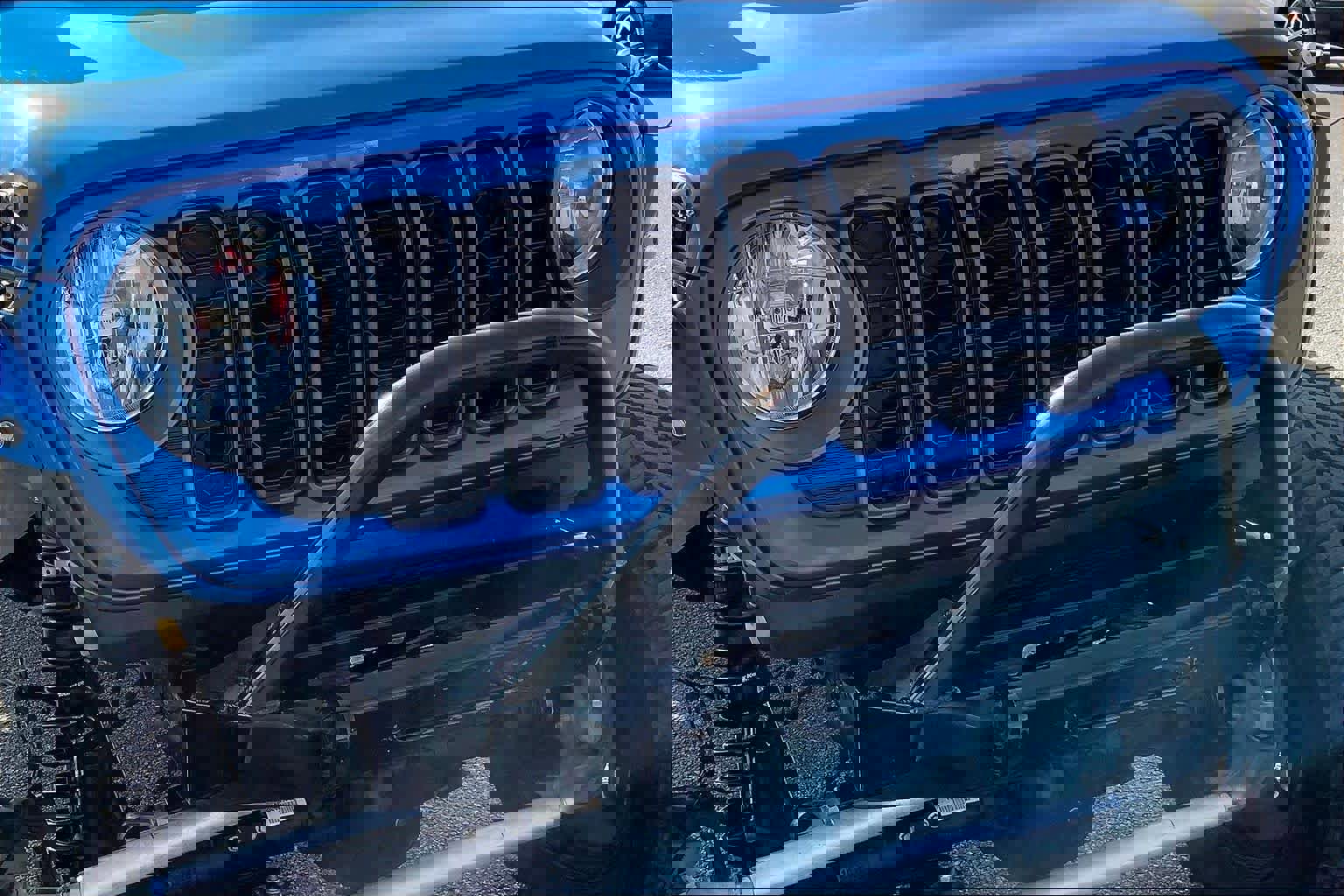 Used 2025 Jeep Gladiator Sport image 29