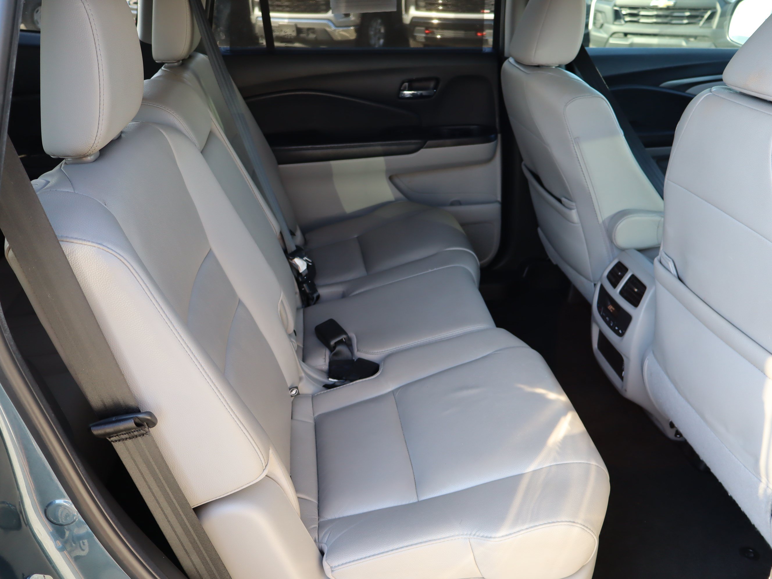 Used 2022 Honda Pilot Special Edition image 38