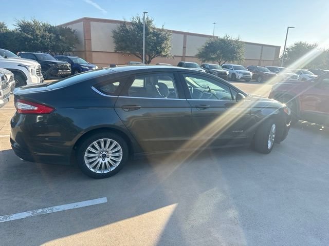 Used 2015 Ford Fusion S FWD image 3