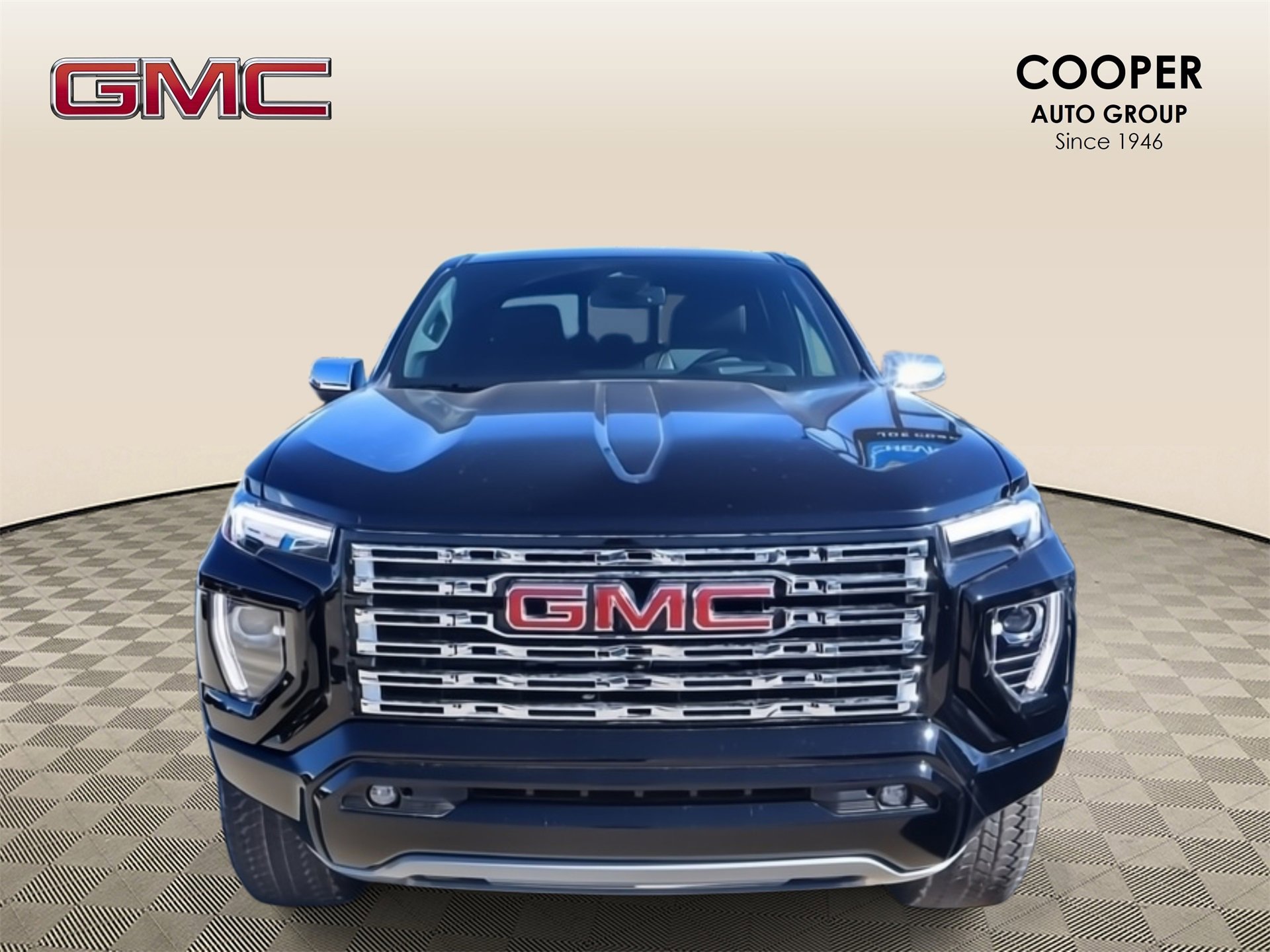 New 2026 GMC Canyon Denali image 9
