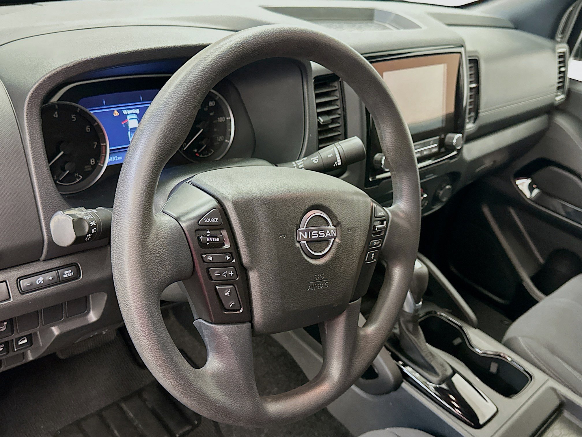 Used 2023 Nissan Frontier SV AWD/4WD image 18