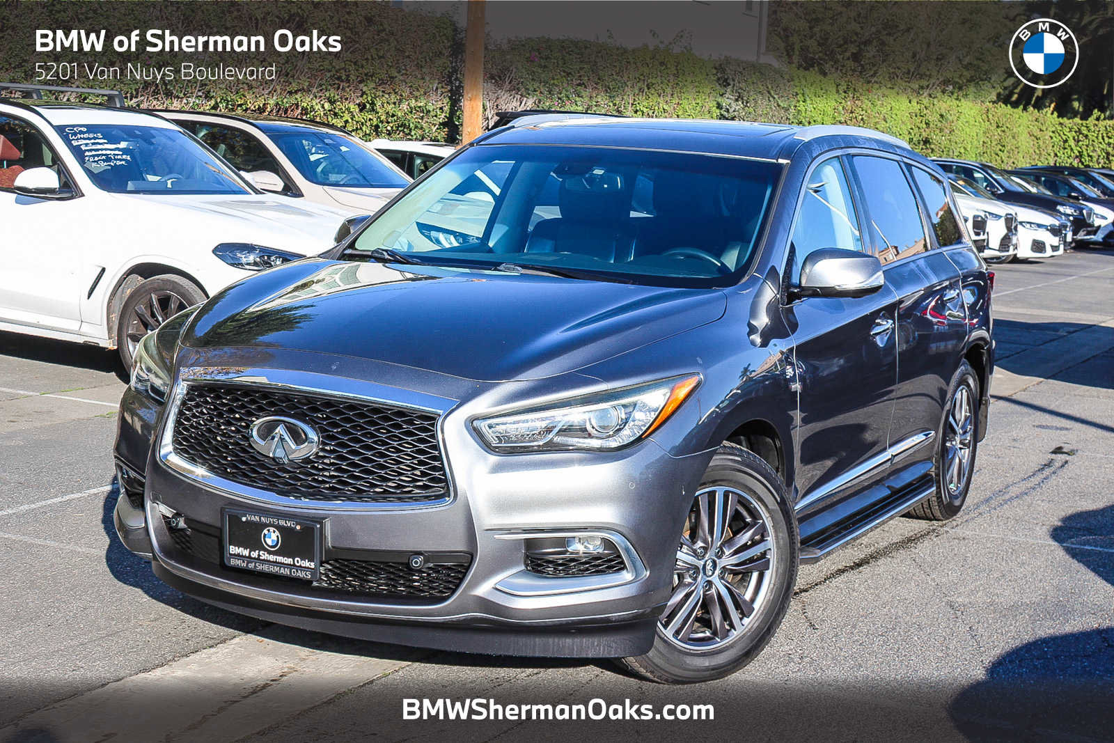 Used 2016 INFINITI QX60 FWD w/ Premium Plus Package