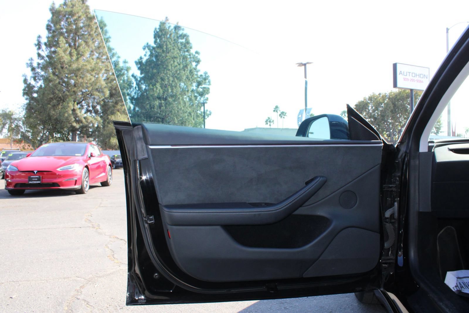 Used 2024 Tesla Model 3 Long Range AWD/4WD image 2