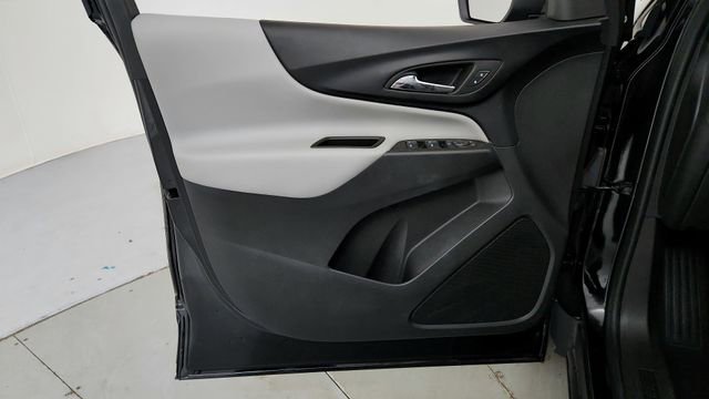 Used 2024 Chevrolet Equinox LS w/ LS Convenience Package image 11