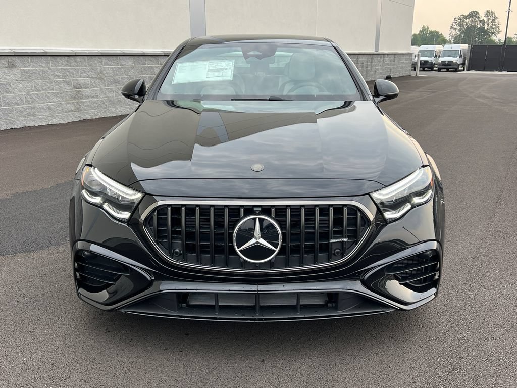 New 2027 Mercedes-Benz E 53 AMG e 4MATIC Sedan image 3