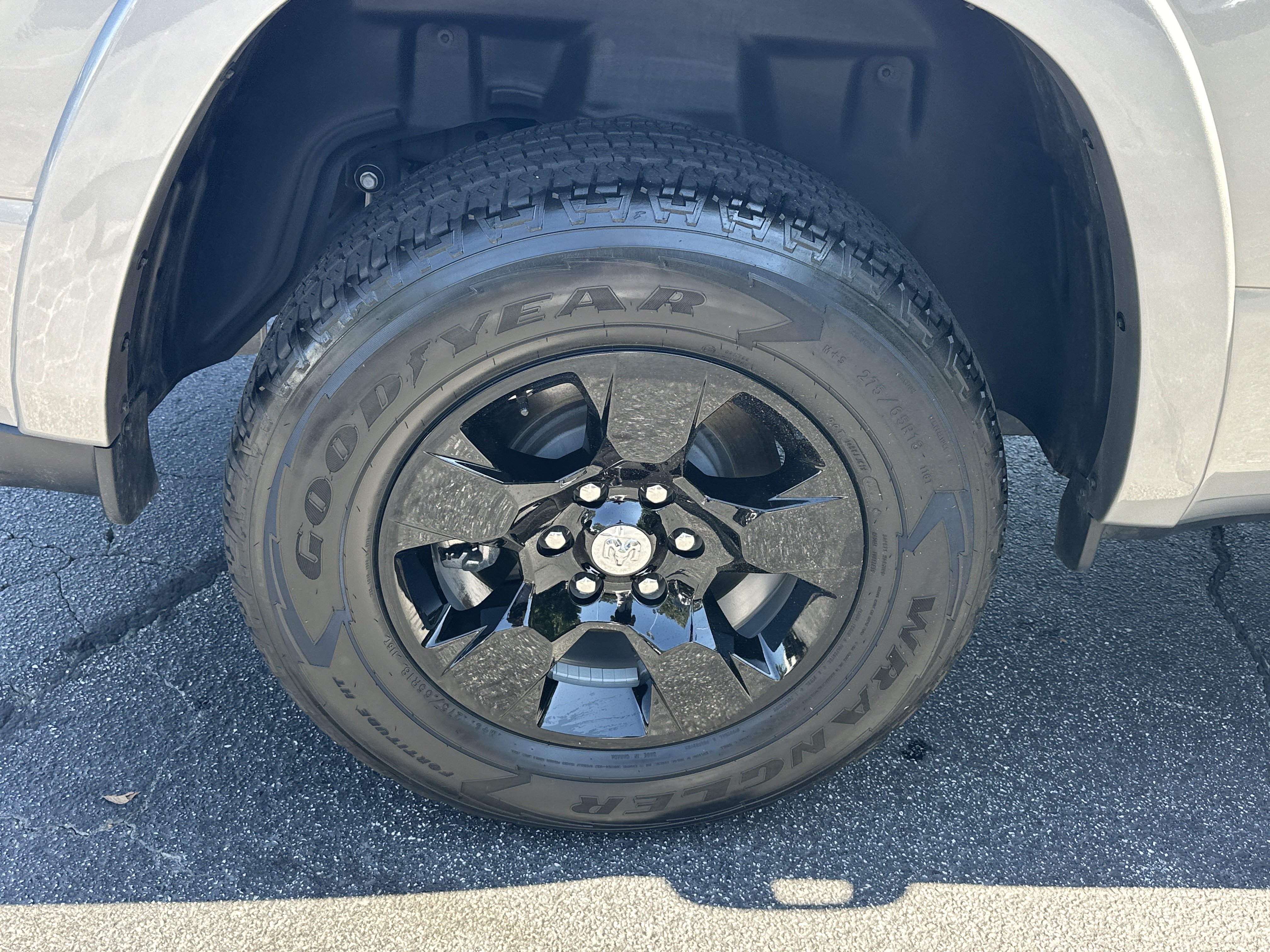Used 2025 RAM 1500 Big Horn AWD/4WD image 21