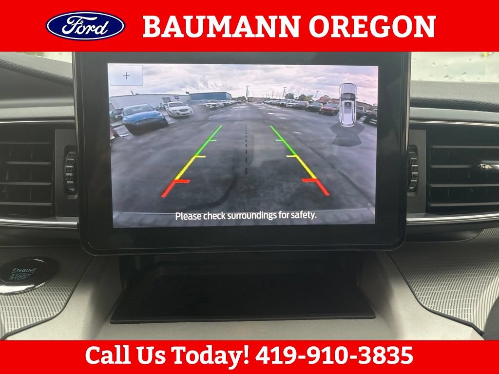 Used 2023 Ford Explorer XLT w/ Equipment Group 202A AWD/4WD image 25