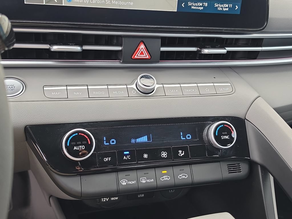 Used 2024 Hyundai Elantra SEL FWD image 26