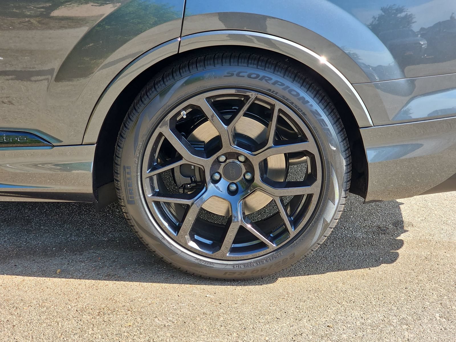 New 2026 Audi SQ7 Premium Plus AWD/4WD image 37