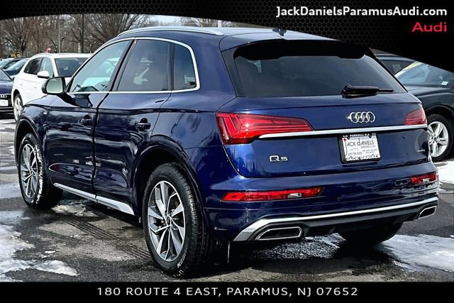 Used 2023 Audi Q5 2.0T Premium w/ Convenience Package image 10