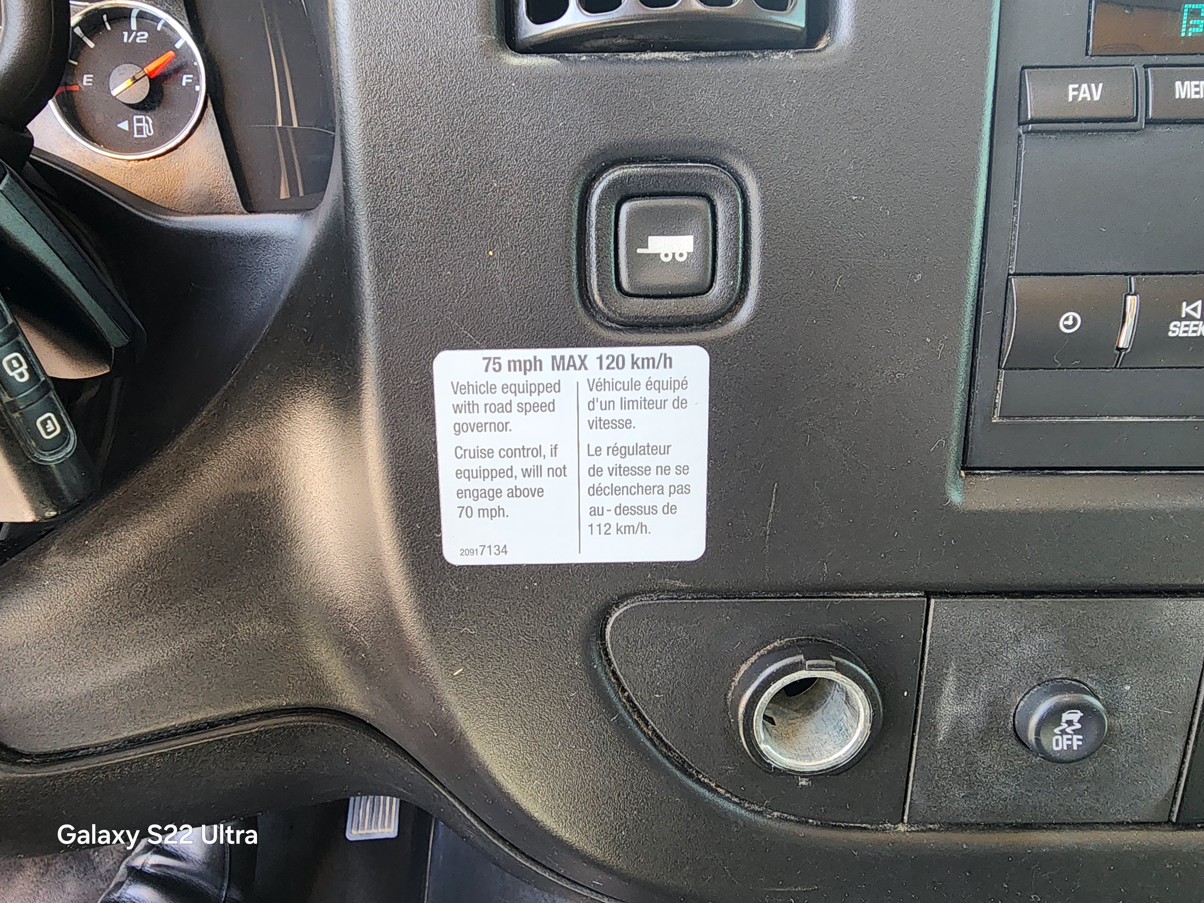 Used 2019 GMC Savana 3500 w/ Driver Convenience Package RWD image 16