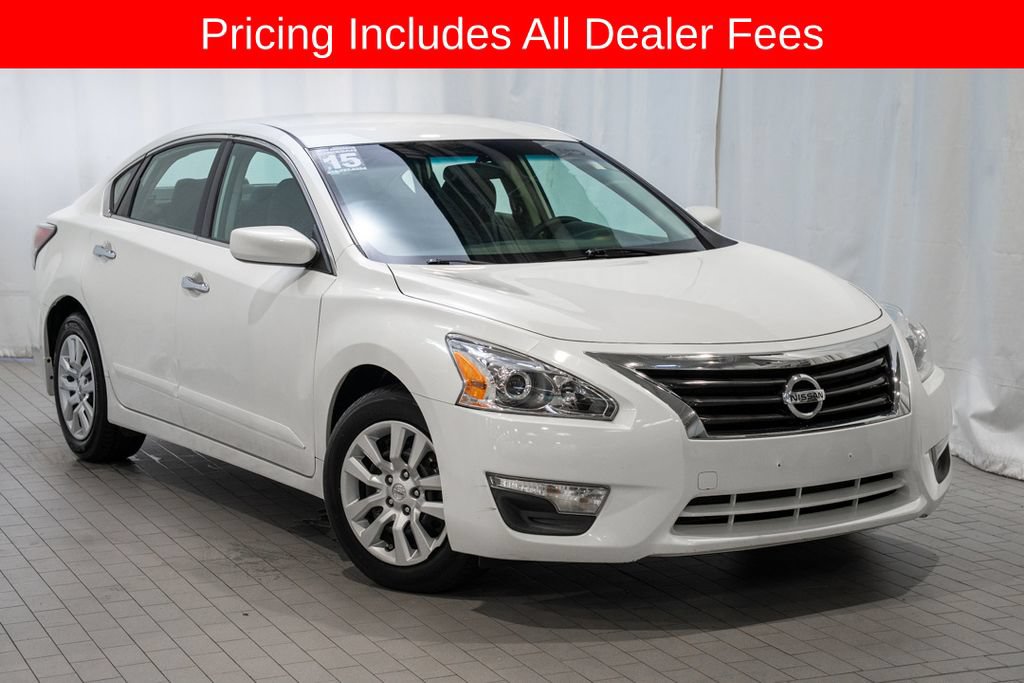 Used 2015 Nissan Altima 2.5 S w/ Power Driver Seat Package FWD image 1