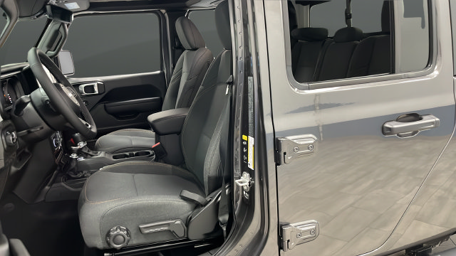 New 2026 Jeep Gladiator Sport AWD/4WD image 9