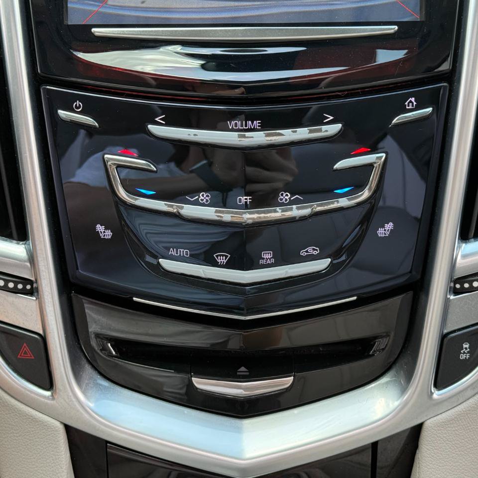 Used 2016 Cadillac SRX Luxury w/ Driver Awareness Package FWD image 13