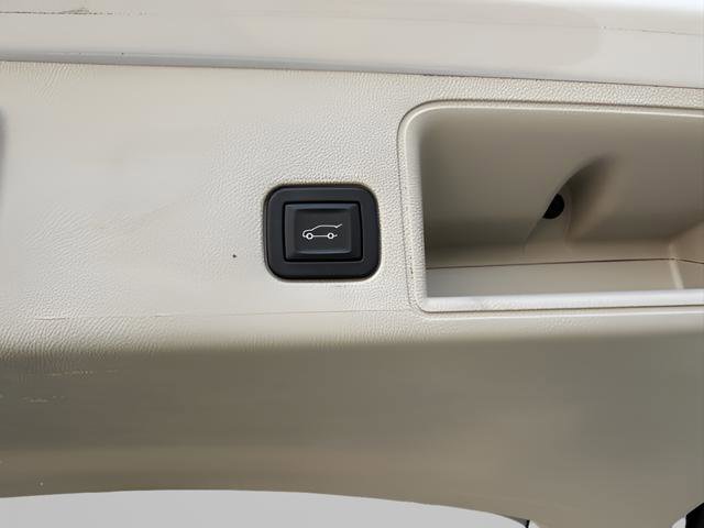 Used 2020 GMC Terrain Denali w/ Denali Premium Package FWD image 34