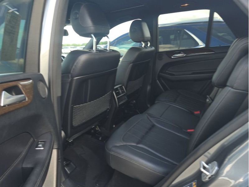 Used 2017 Mercedes-Benz GLE 350 w/ Premium 1 Package image 12