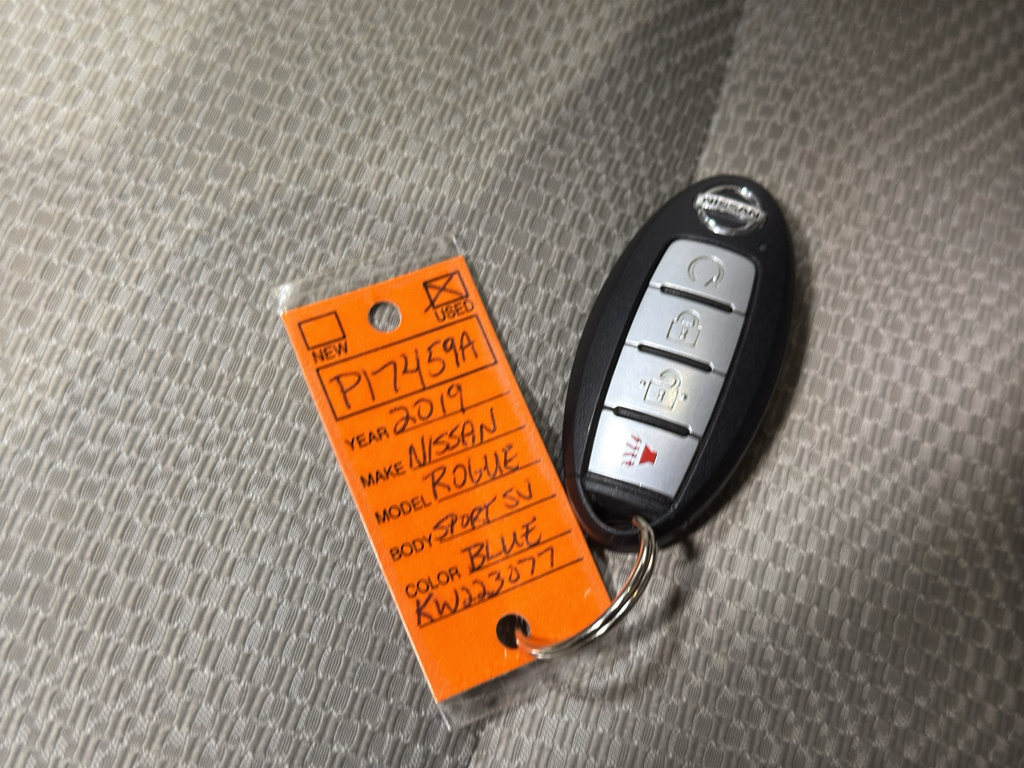 Used 2019 Nissan Rogue Sport SV w/ Technology Package image 38