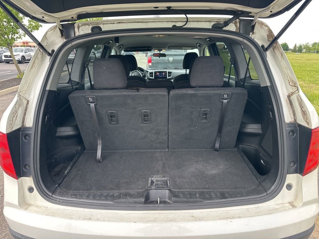 Used 2018 Honda Pilot EX image 9