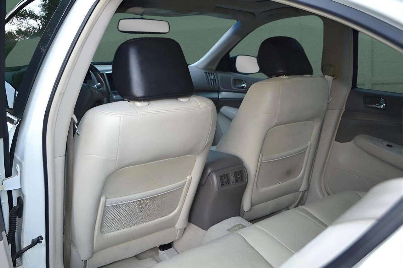 Used 2013 INFINITI G37 Journey w/ Premium Pkg image 21