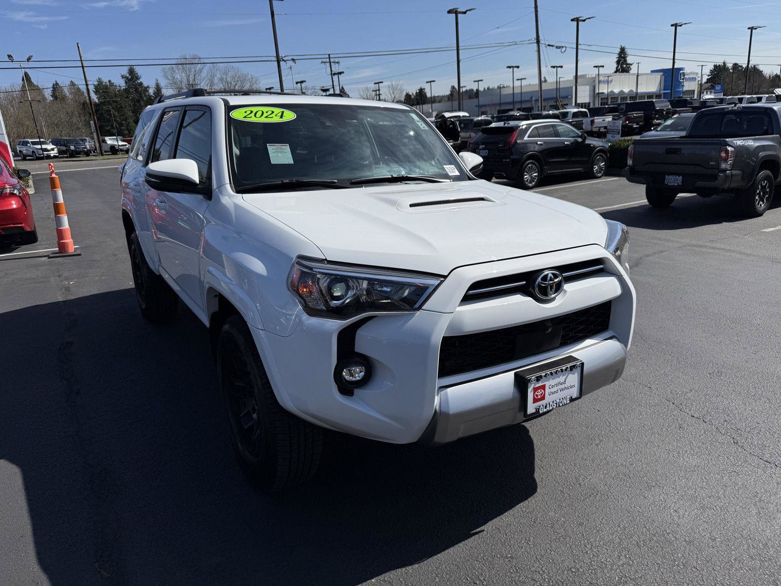 Certified 2024 Toyota 4Runner TRD Off-Road Premium w/ TRD Black Wheel Package (TMS) image 9