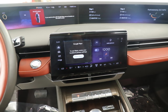 Used 2025 Lincoln Nautilus Black Label image 14