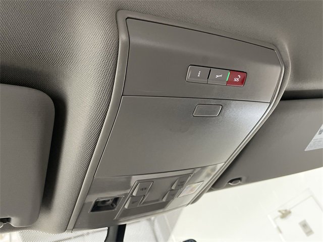 Used 2022 Volkswagen Atlas SE image 31