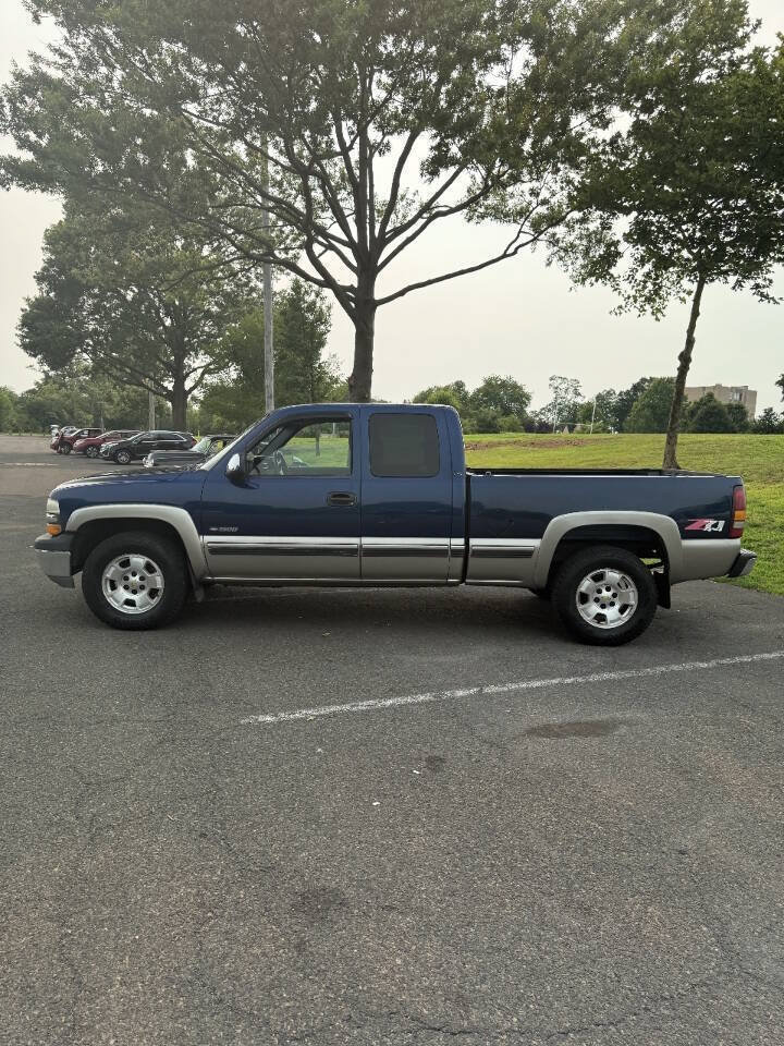 Used 2001 Chevrolet Silverado 1500 LS w/ Off-Road Chassis Pkg AWD/4WD image 4