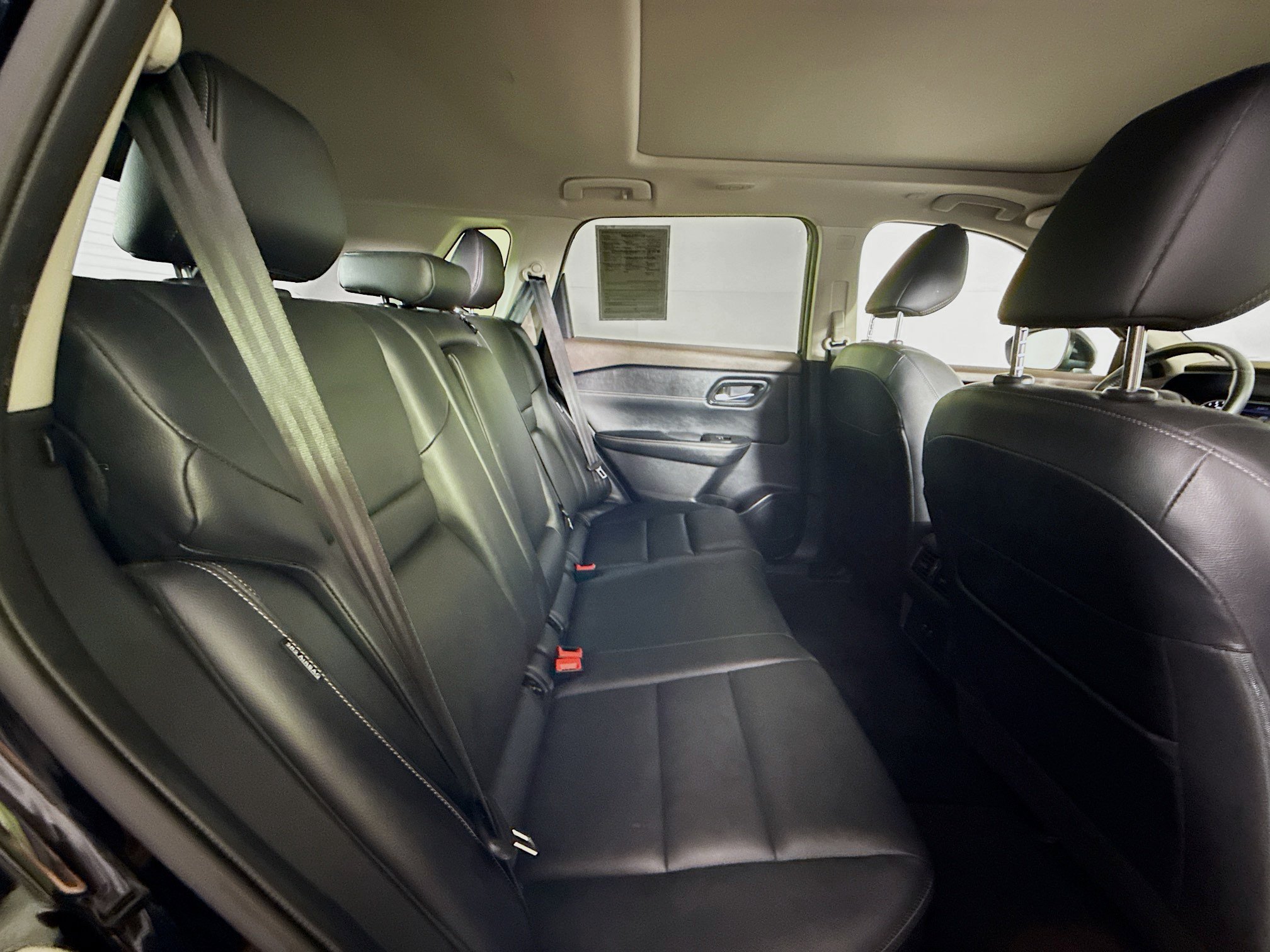 Used 2023 Nissan Rogue SL AWD/4WD image 34