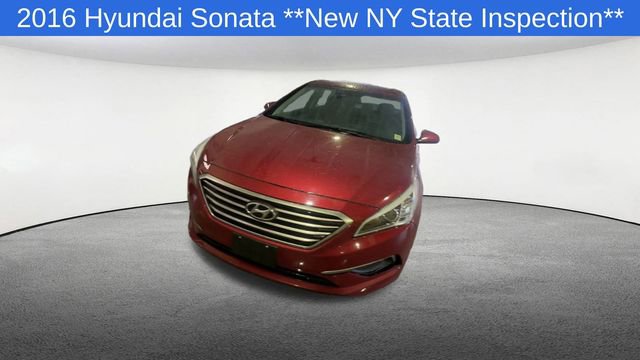 Used 2016 Hyundai Sonata SE image 3