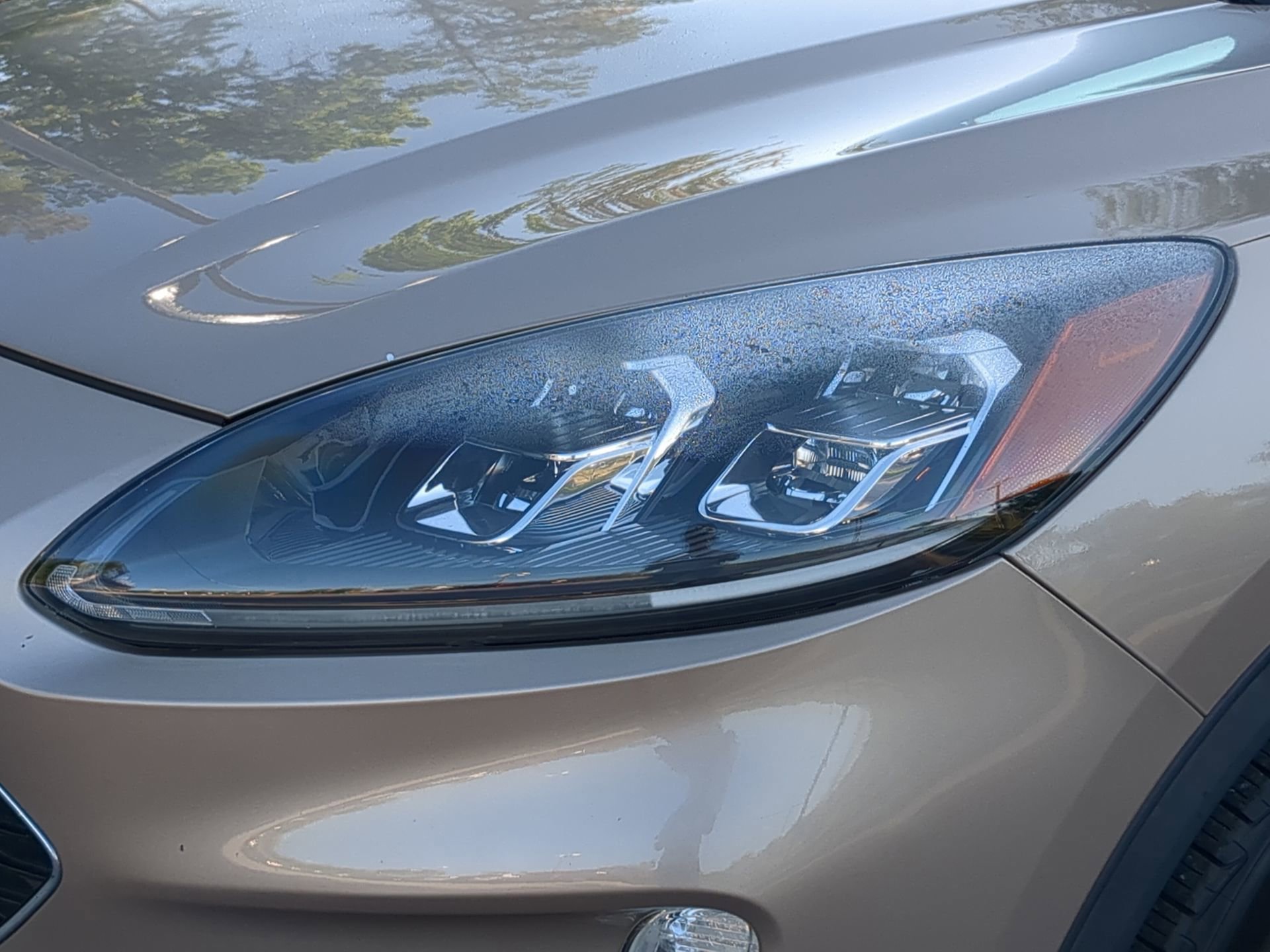 Certified 2020 Ford Escape Titanium w/ Titanium Premium Package 2.0 FWD image 44