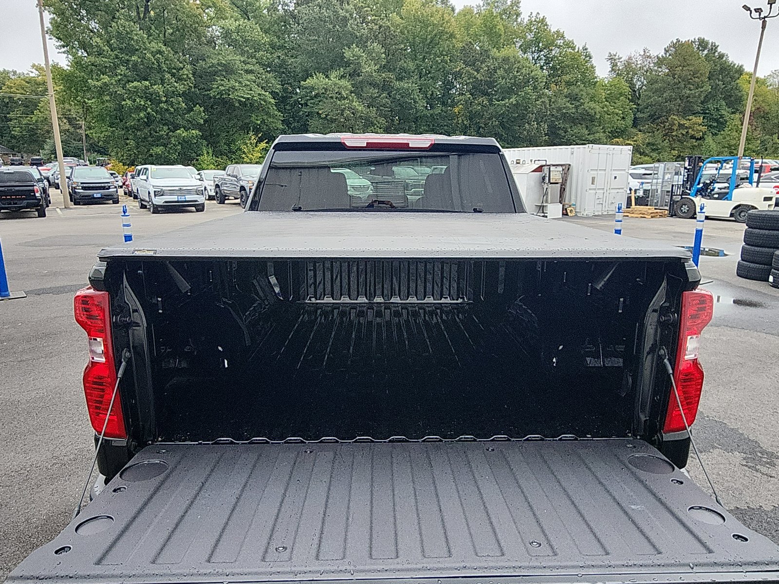 New 2026 Chevrolet Silverado 1500 Custom AWD/4WD image 25