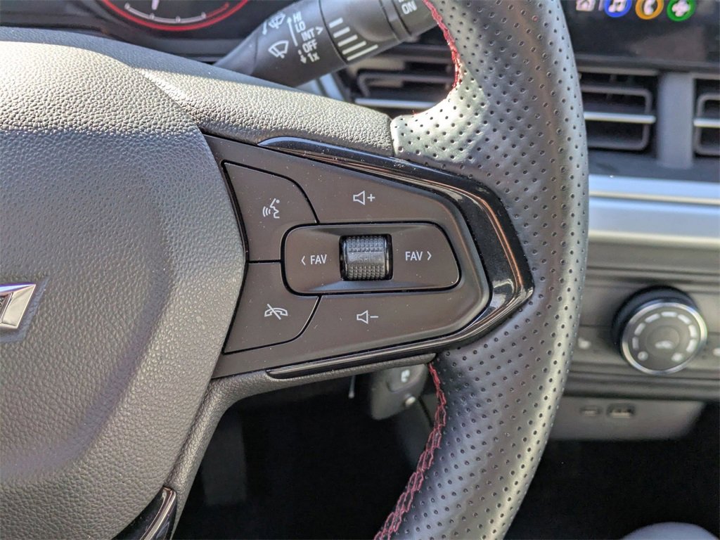 Used 2024 Chevrolet Trax RS image 21