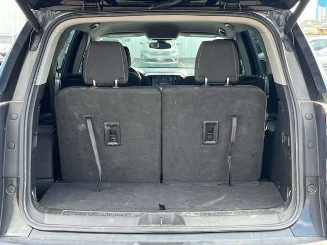 Used 2020 GMC Acadia SLE w/ Driver Convenience Package AWD/4WD image 12