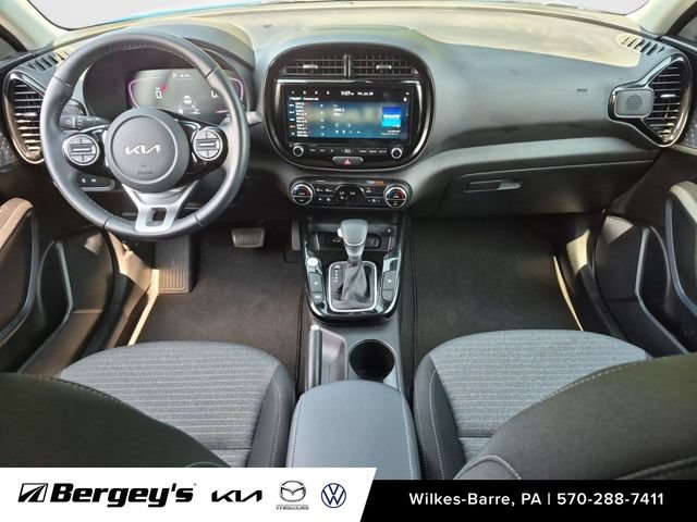Used 2024 Kia Soul EX FWD image 28