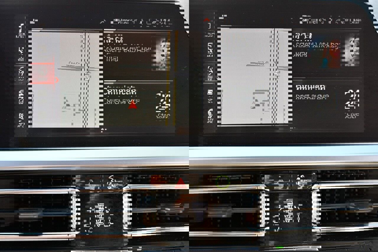 Used 2019 BMW 330i Sedan image 30