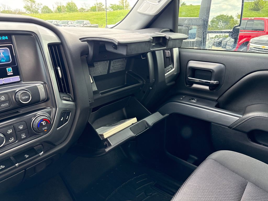 Used 2015 Chevrolet Silverado 2500 LT w/ LT Convenience Package AWD/4WD image 54