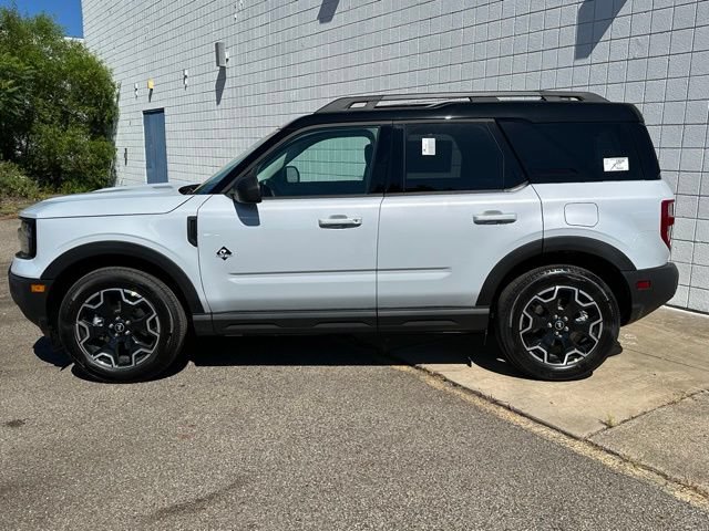 New 2026 Ford Bronco Sport Outer Banks AWD/4WD image 2