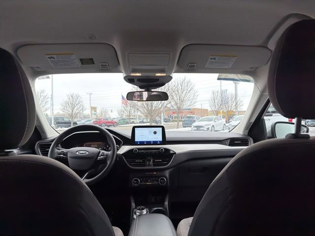 Used 2021 Ford Escape SE image 18