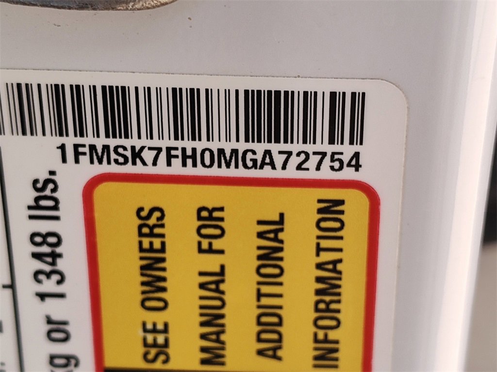 Used 2021 Ford Explorer Limited w/ Equipment Group 301A image 21