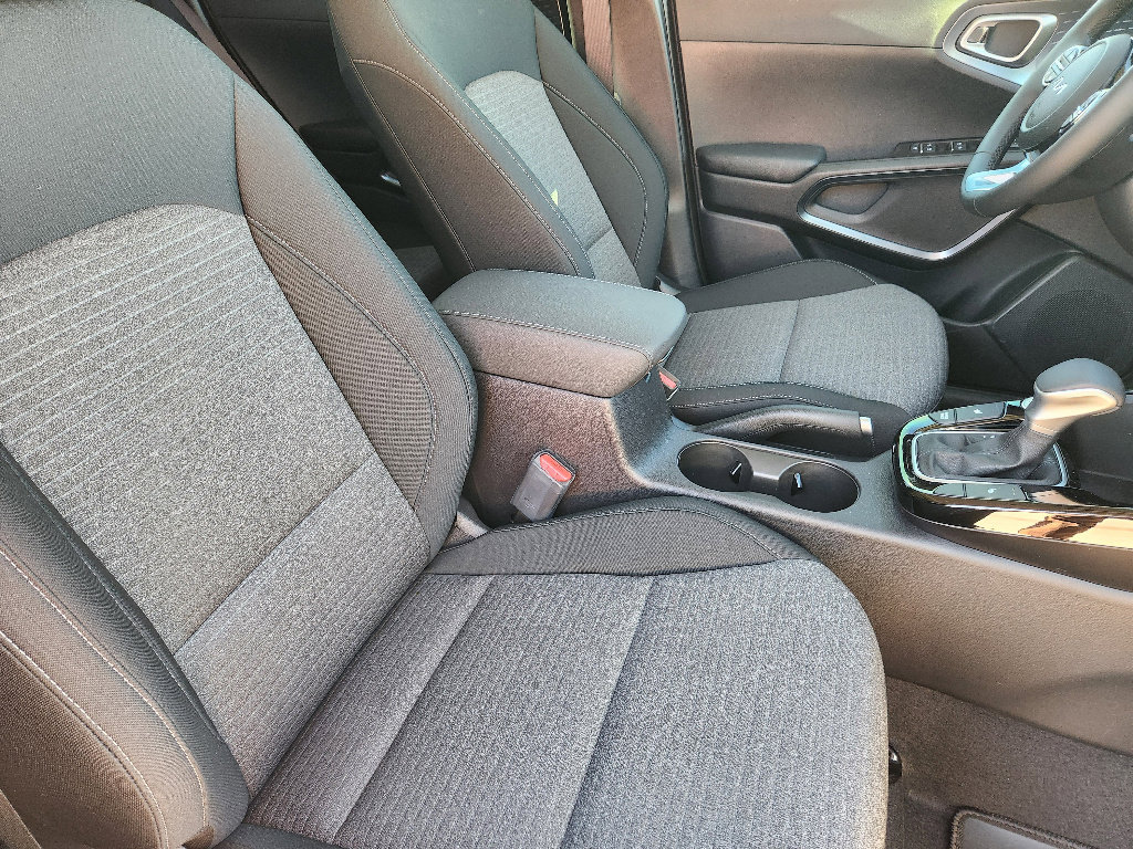 New 2025 Kia Soul EX image 10